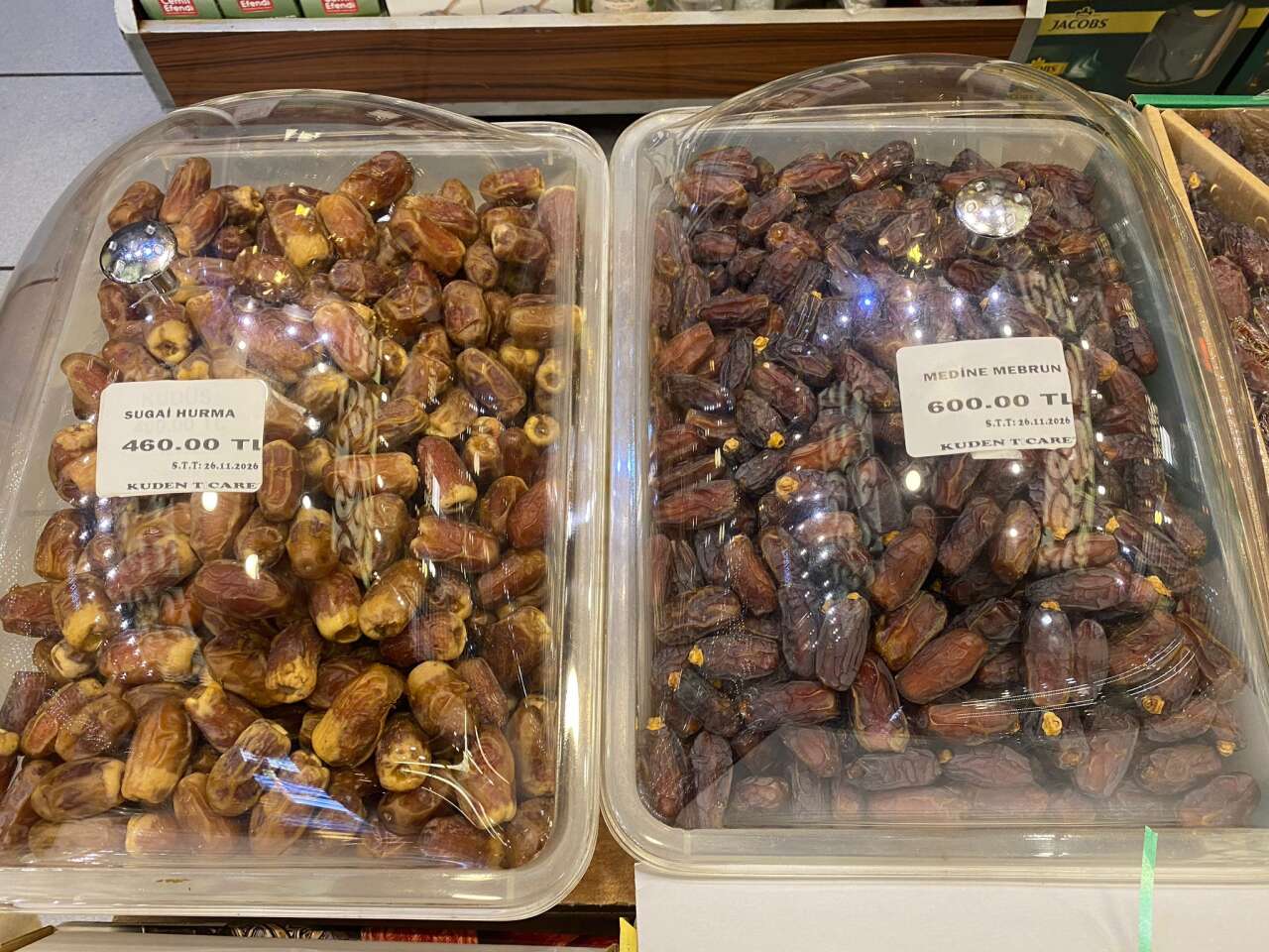 Ramazan Sofralarının Vazgeçilmezi Hurma, Menteşe’de Kuden Kahve’de Satışta 2